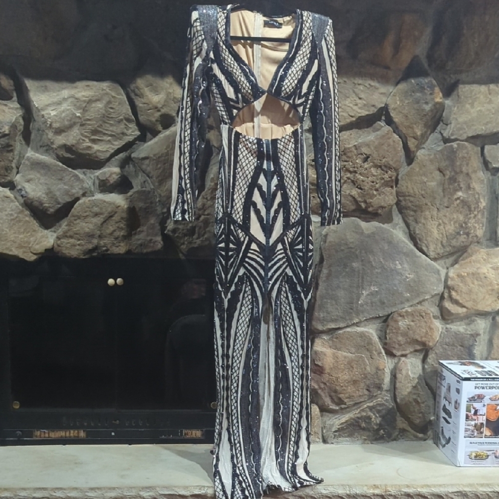 AKIRA Black and Cream Long Sleeve Dress New W/O Tags